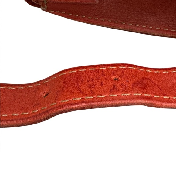 Fossil Austin Leather Salmon Flap Front Twist Turnlock Cossbody with Red Wallet - Picture 4 of 12